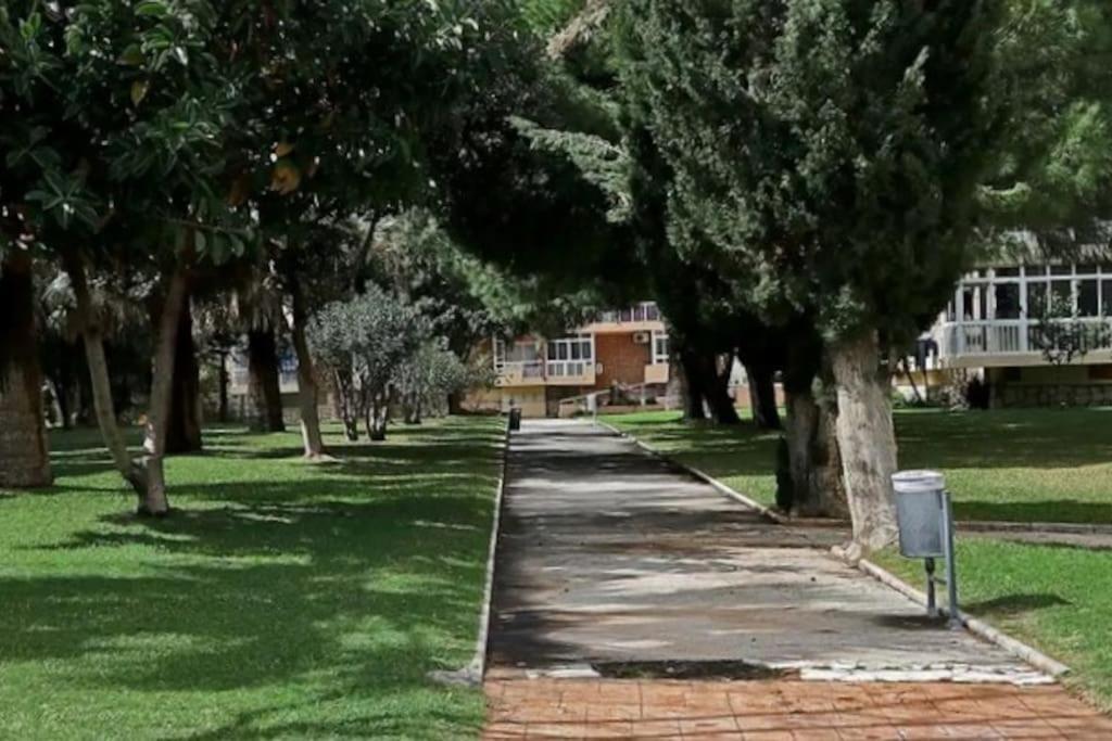 Acogedor Estudio, Piscina Y Vista Mar, Apartamento *